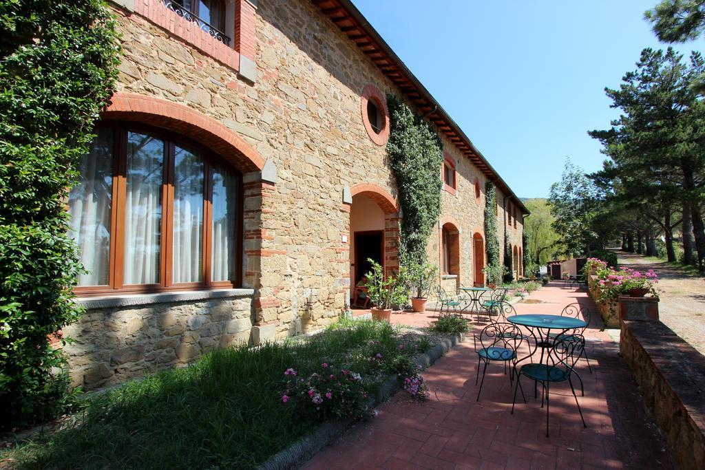 Agriturismo Antico Borgo Poggitazzi Villa Loro Ciuffenna Luaran gambar