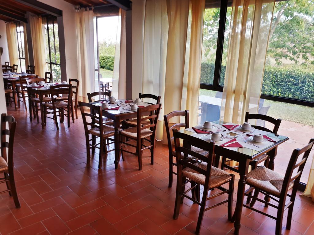 Agriturismo Antico Borgo Poggitazzi Villa Loro Ciuffenna Luaran gambar